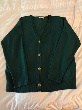 zeagoo Forest Green V-Neck Button Cardigan